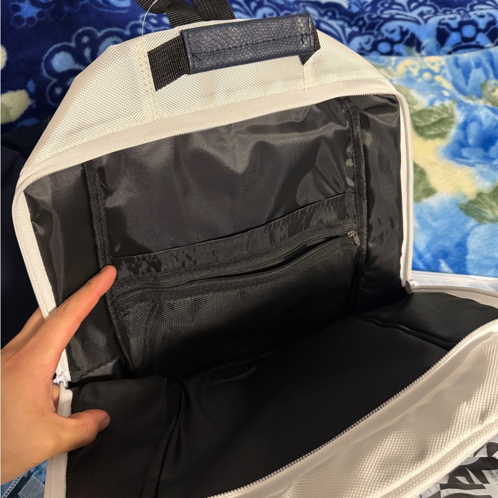 Jordan White and Blue Backpack - Picture 3 of 3